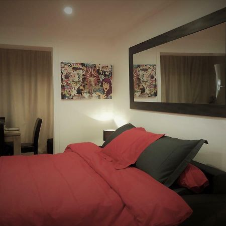 Studio Mandelieu Luaran gambar
