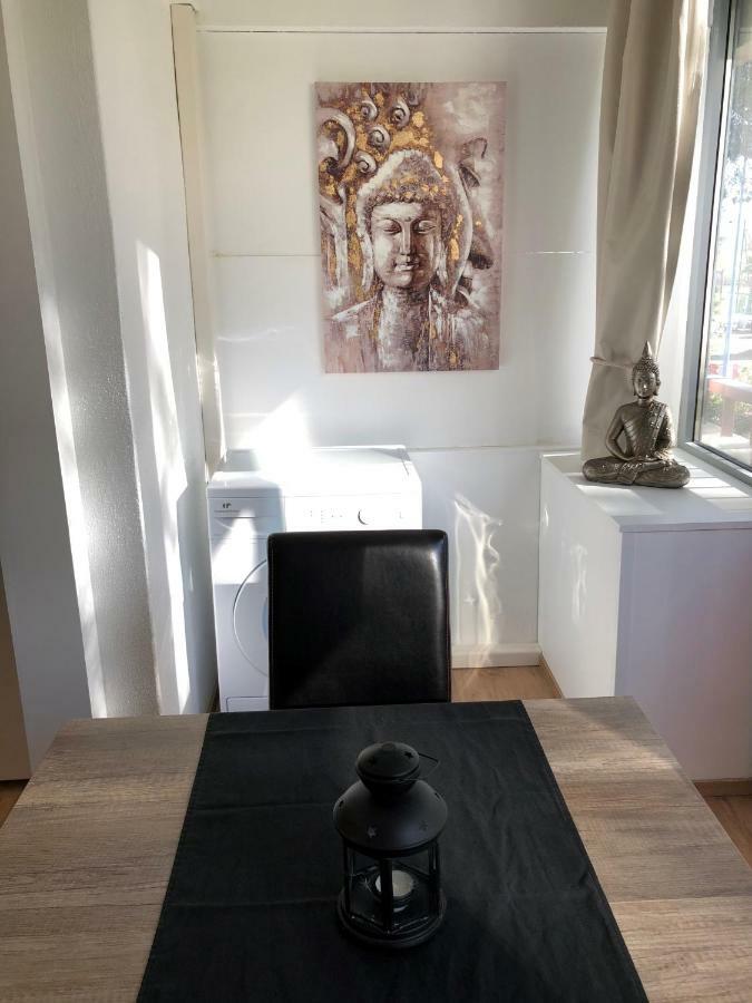 Studio Mandelieu Luaran gambar